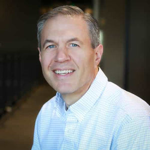 Chris's headshot