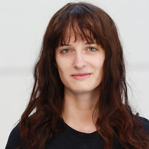 Shanisse's headshot